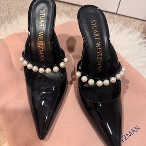 Stuart Weitzman Black Patent Leather Pearl Mule Heels – Size 7B – Made in Spain